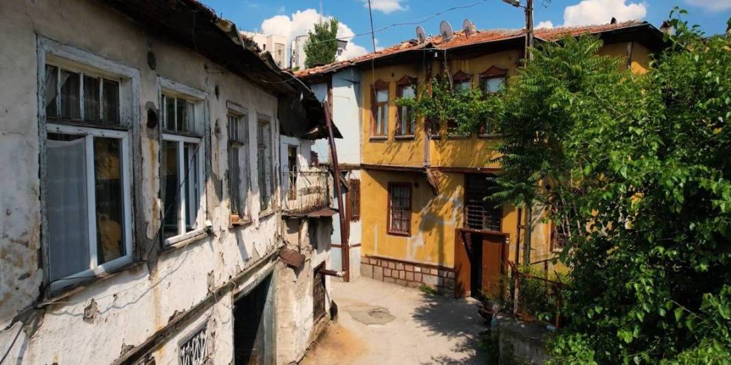 Ankara’nın kalbinde zamana meydan okuyan mahalle! Hem hikayesi hem görüntüsü kendine hayran bırakıyor 2